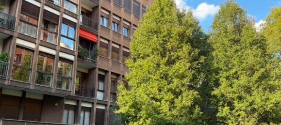 1 bedroom Apartment in Milan, Italy No. 337842 3