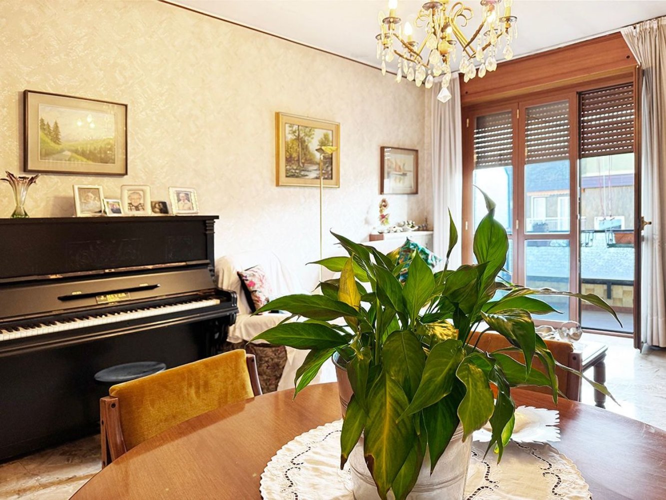 3 rooms Apartment in Milan, Italy No. 287657