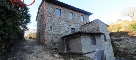 9غرفة منزل في Montevarchi, Italy رقم 233668 2