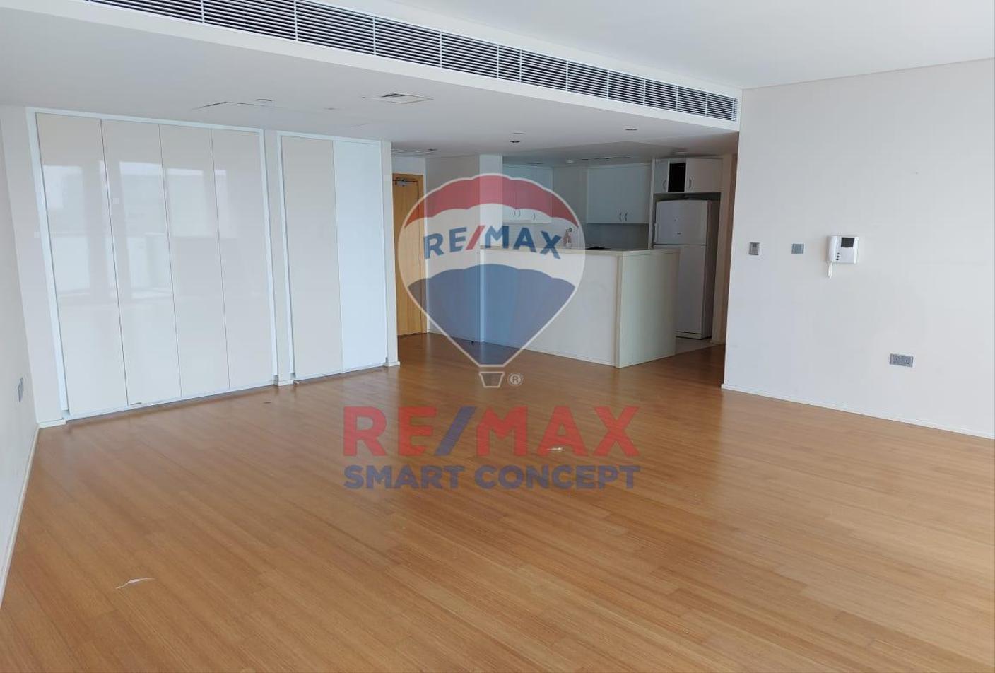 3 bedrooms Apartment in Al Raha Beach, UAE No. 45529