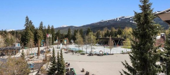 2 bedrooms Condo in British Columbia, Canada No. 1158 4