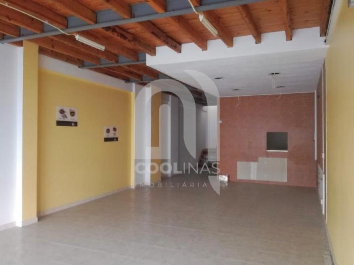 183m² Shop in Seixal, Portugal No. 1895