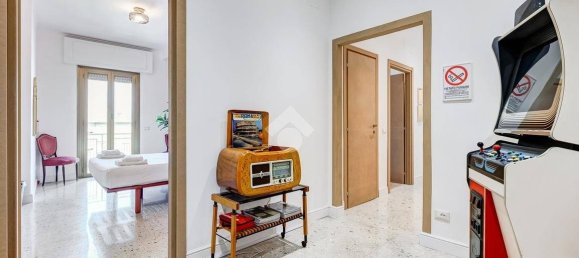 3 bedrooms Apartment in Rome, Italy No. 312856 5