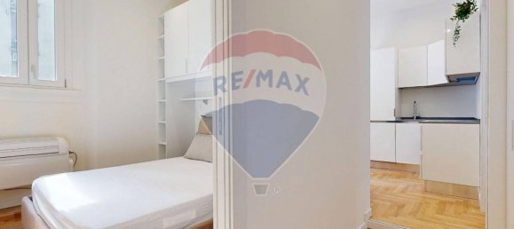 1 bedroom Apartment in Milan, Italy No. 319434 6