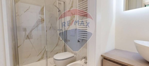 1 bedroom Apartment in Milan, Italy No. 319434 7