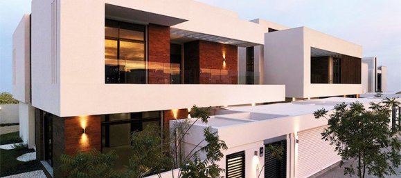 5 bedrooms Villa in Yas Island, UAE No. 9235 6