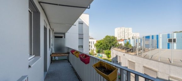 Квартира с 3 спальнями в Баньоле, Франция № 311384 8