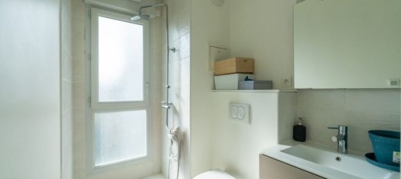 Квартира с 3 спальнями в Баньоле, Франция № 311384 12