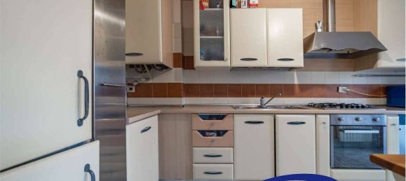 3-Zimmer Penthouse in Rozzano, Italy, Nr. 65526 32