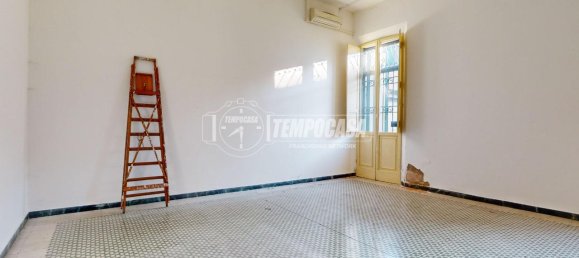 3 rooms Apartment in Cento, Italy No. 169340 6