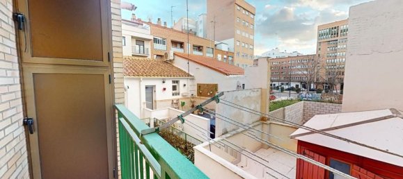 Apartamento de 4 dormitorios en Zaragoza, Spain No. 64496 15
