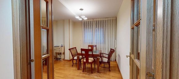 Apartamento de 4 dormitorios en Zaragoza, Spain No. 64496 9
