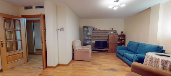Apartamento de 4 dormitorios en Zaragoza, Spain No. 64496 8