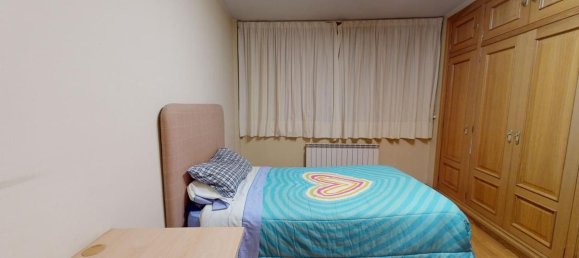 Apartamento de 4 dormitorios en Zaragoza, Spain No. 64496 34