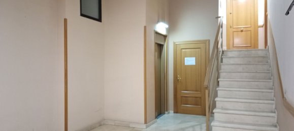 Apartamento de 4 dormitorios en Zaragoza, Spain No. 64496 42