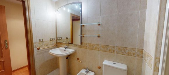 Apartamento de 4 dormitorios en Zaragoza, Spain No. 64496 37