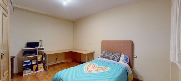 Apartamento de 4 dormitorios en Zaragoza, Spain No. 64496 33