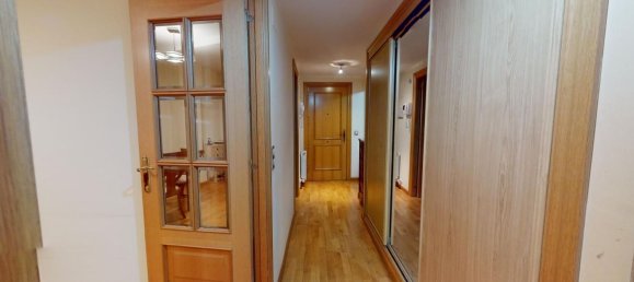 Apartamento de 4 dormitorios en Zaragoza, Spain No. 64496 18