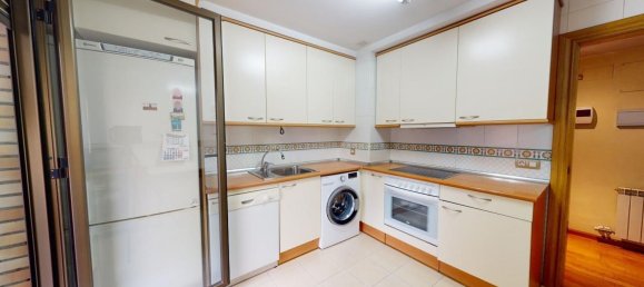 Apartamento de 4 dormitorios en Zaragoza, Spain No. 64496 12