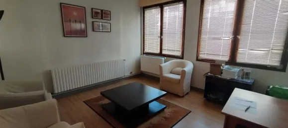 عقار تجاري في Mont-de-Marsan, France 720متر مربع رقم 351028 8