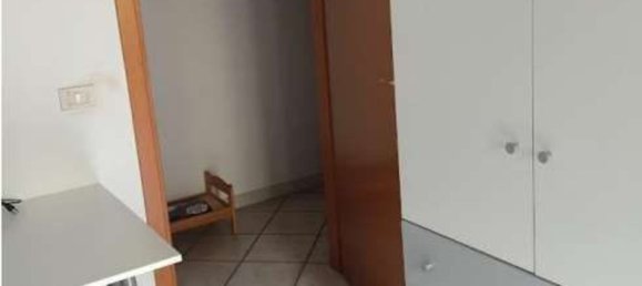 4-salle Appartement à Santa Maria Capua Vetere, Italy No. 7578 28