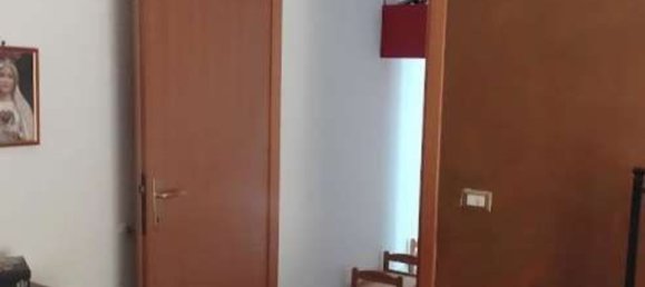 4-salle Appartement à Santa Maria Capua Vetere, Italy No. 7578 50