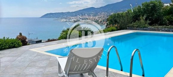 8 rooms Villa in Sanremo, Italy No. 106590 8