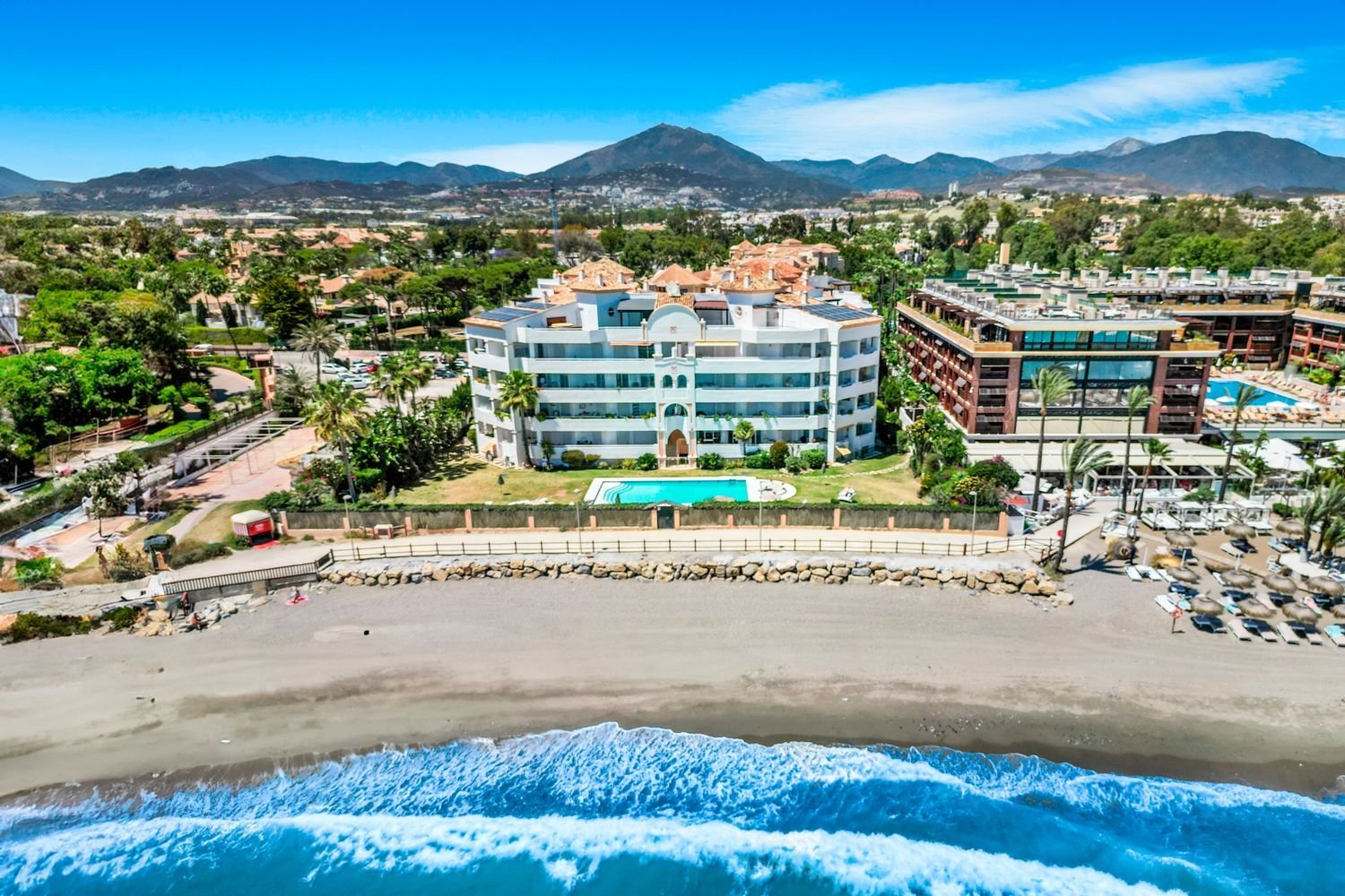 2 bedrooms Apartment in Marbella, Spain No. 116185