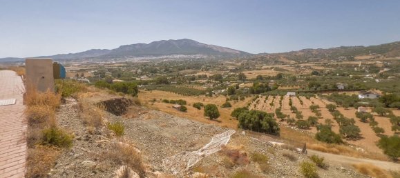 Terreno en Coín, Spain No. 184091 7