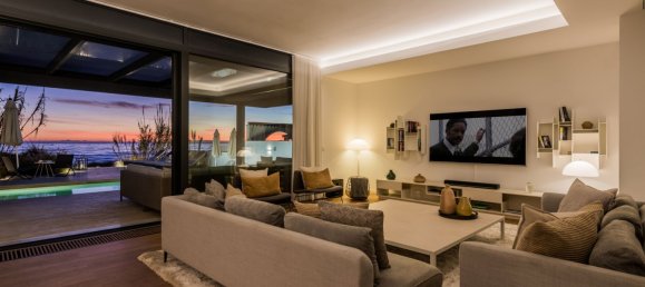 6 bedrooms Villa in Marbella, Spain No. 93708 6