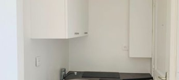 Квартира с 1 спальней в Ле Лила, Франция № 360356 5