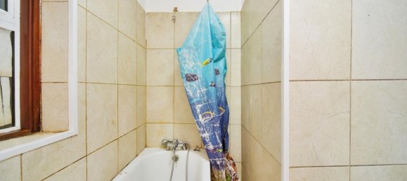 3 bedrooms House in East Ham, United Kingdom No. 11423 7