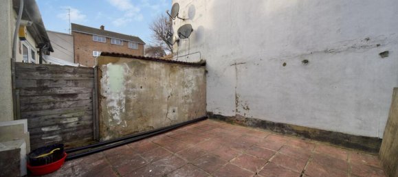 3 bedrooms House in East Ham, United Kingdom No. 11423 17