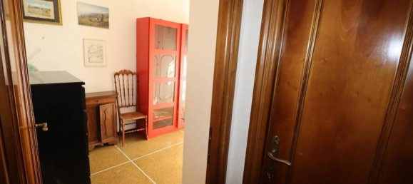 6-Zimmer Wohnung in Genoa, Italy, Nr. 139430 11