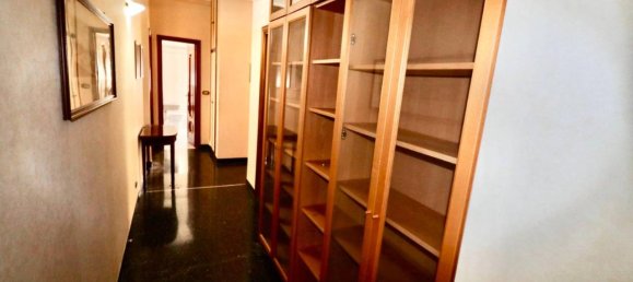 6-Zimmer Wohnung in Genoa, Italy, Nr. 139430 3