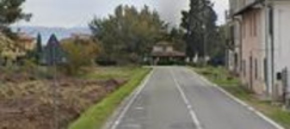 5 rooms Apartment in Altopascio, Italy No. 45232 2