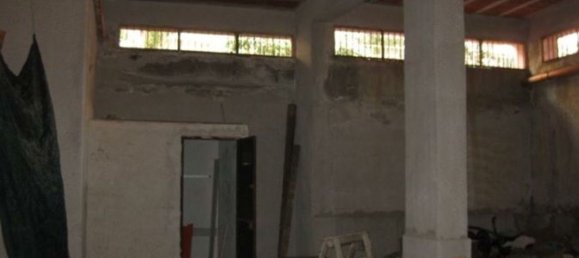 5 rooms Apartment in Altopascio, Italy No. 45232 7