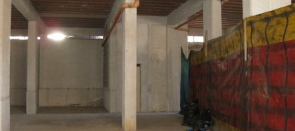 5 rooms Apartment in Altopascio, Italy No. 45232 5