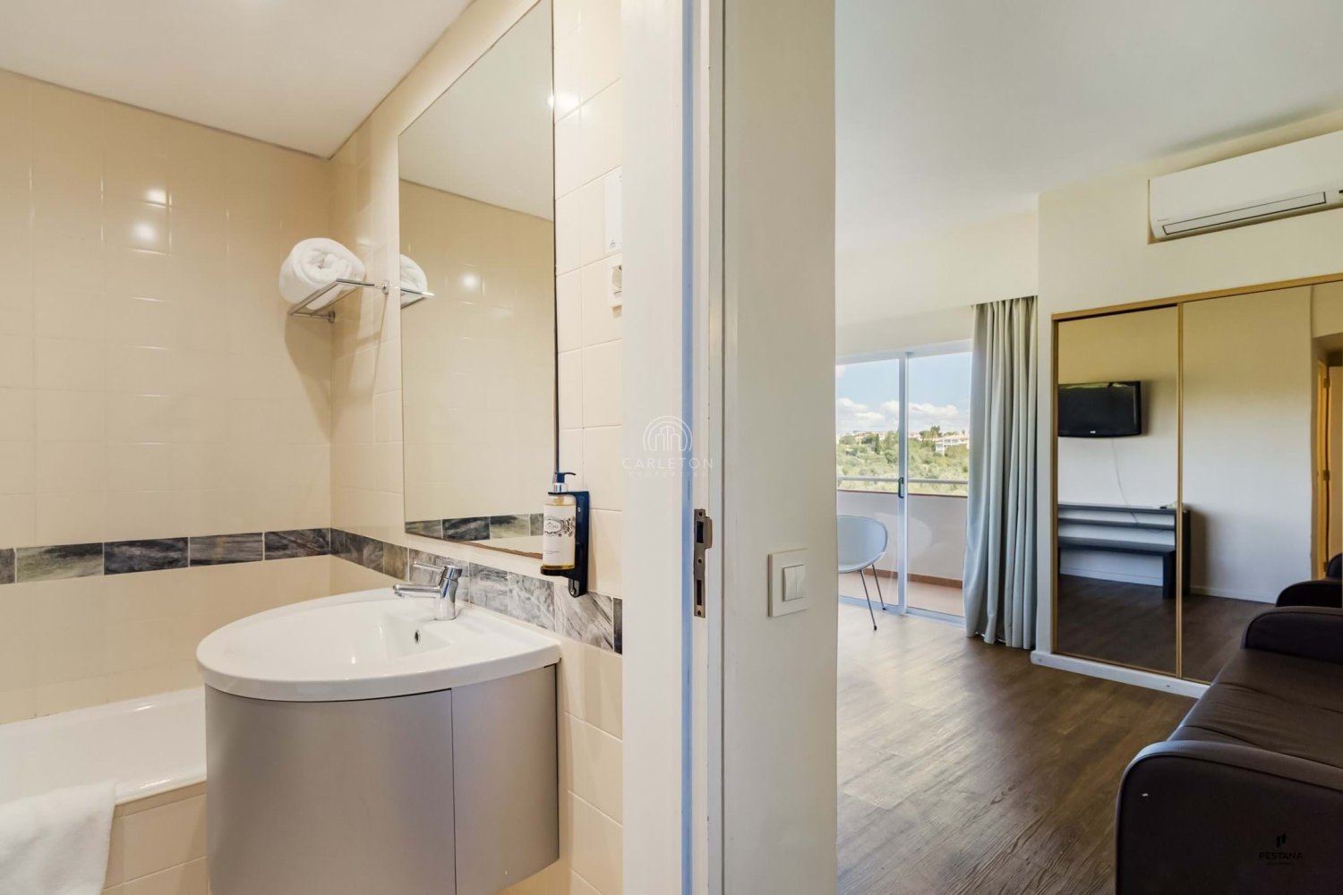 Apartamento de 1 dormitorio en Alvor, Portugal No. 9830