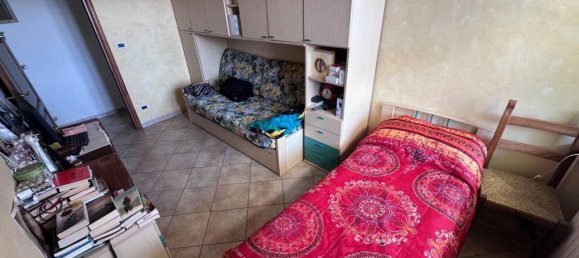 Квартира с 4 комнатами в Сант Амброджо ди Торино, Италия № 34727 11