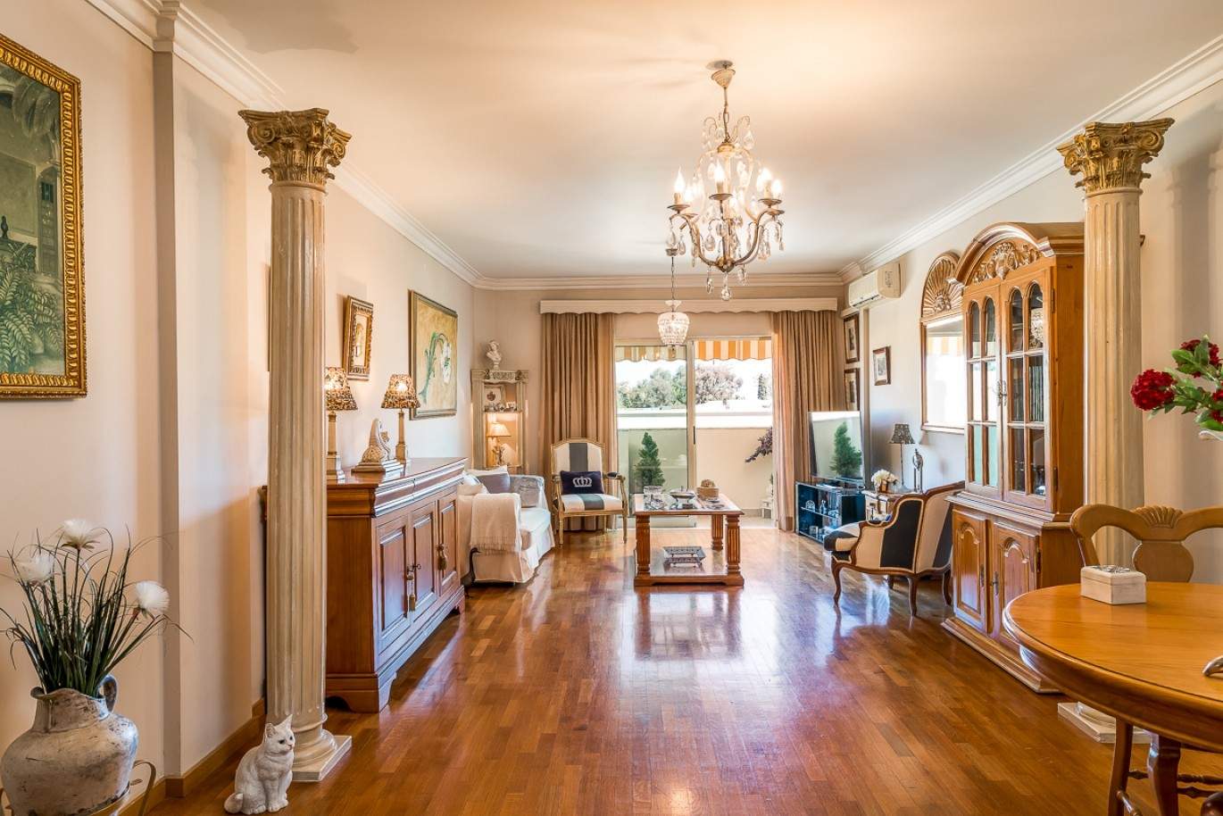 4 bedrooms Apartment in Faro, Portugal No. 90022