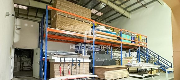 5888.7m² Warehouse in Dubai, UAE No. 109148 6