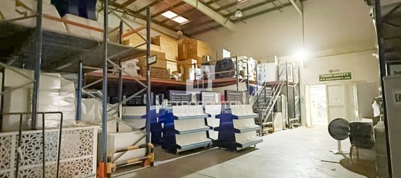 5888.7m² Warehouse in Dubai, UAE No. 109148 5