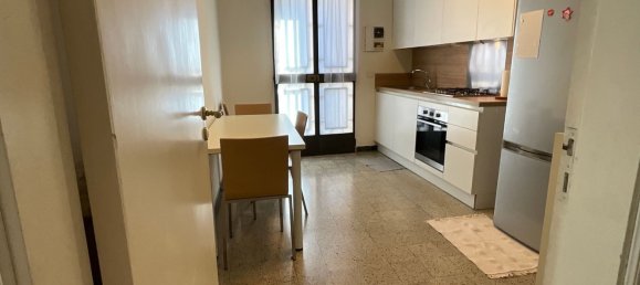 4 rooms House in Rimini, Italy No. 263234 6