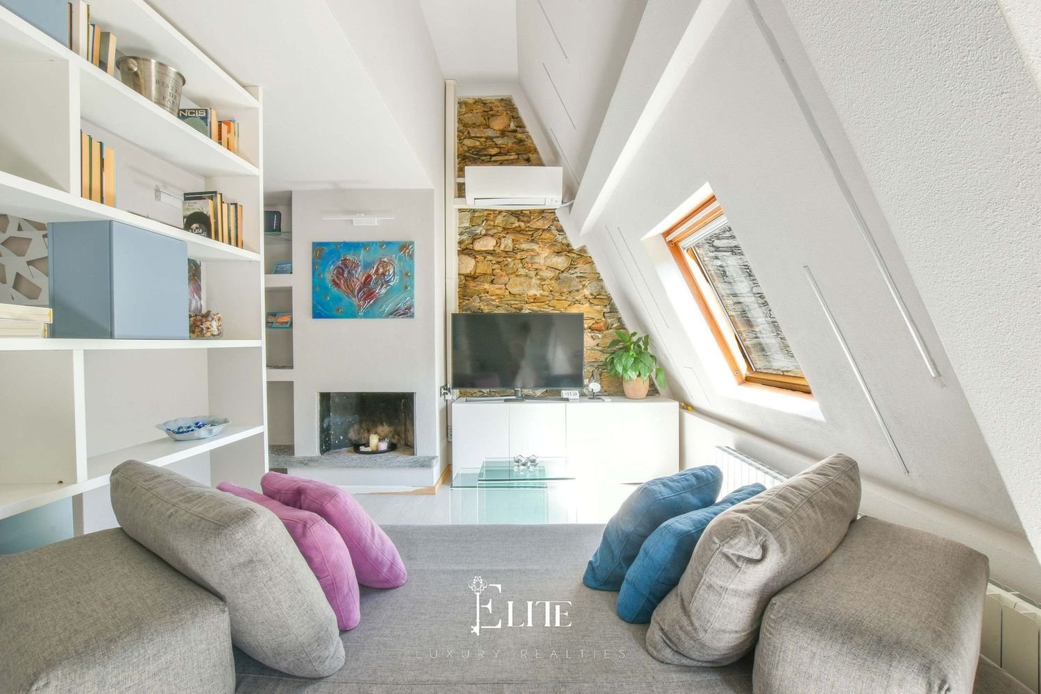 2غرفة منزل ذو طابقين في Baveno, Italy رقم 290647