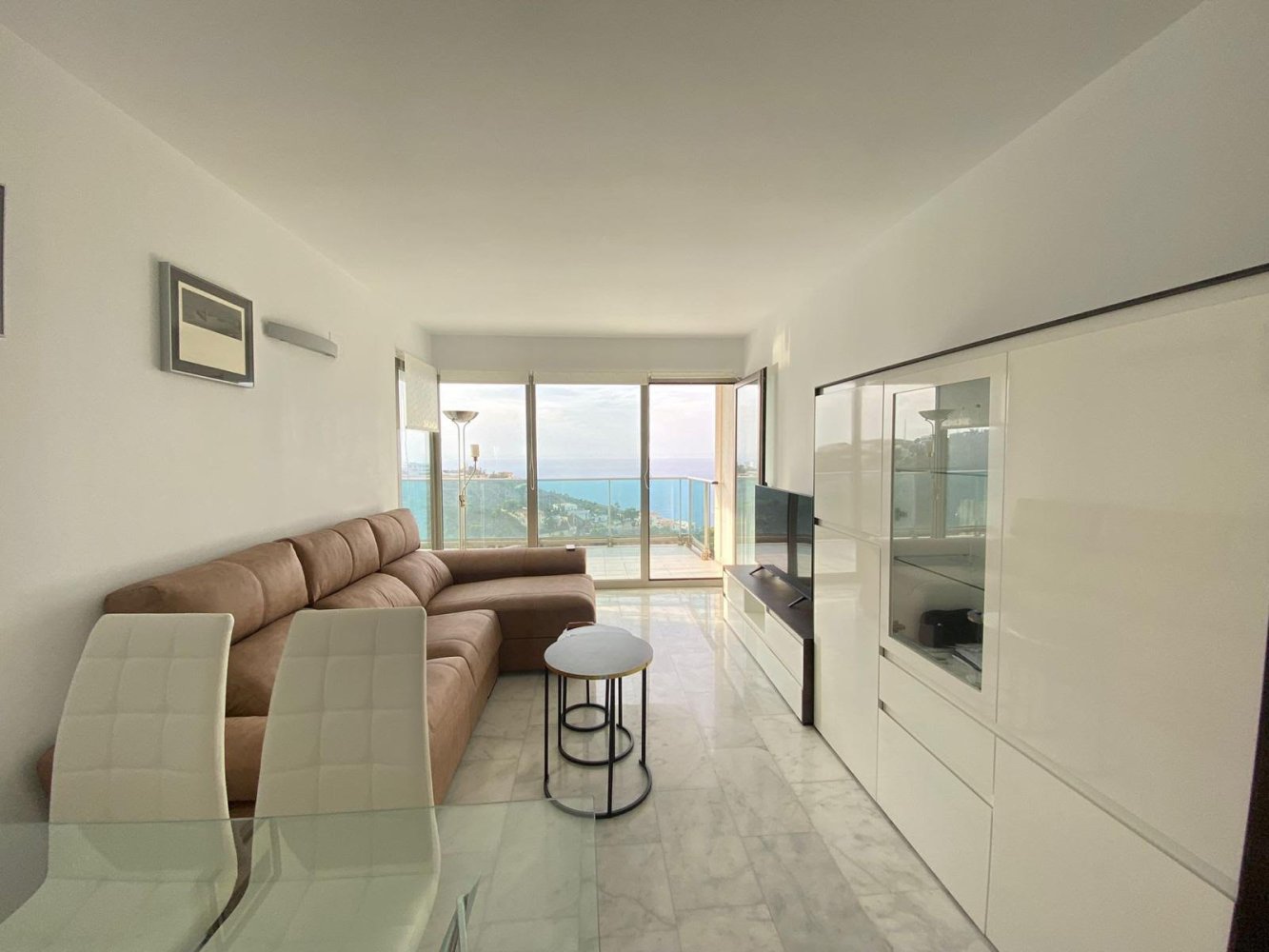 Apartamento de 2 dormitorios en Benidorm, Spain No. 9826