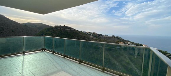 Apartamento de 2 dormitorios en Benidorm, Spain No. 9826 7