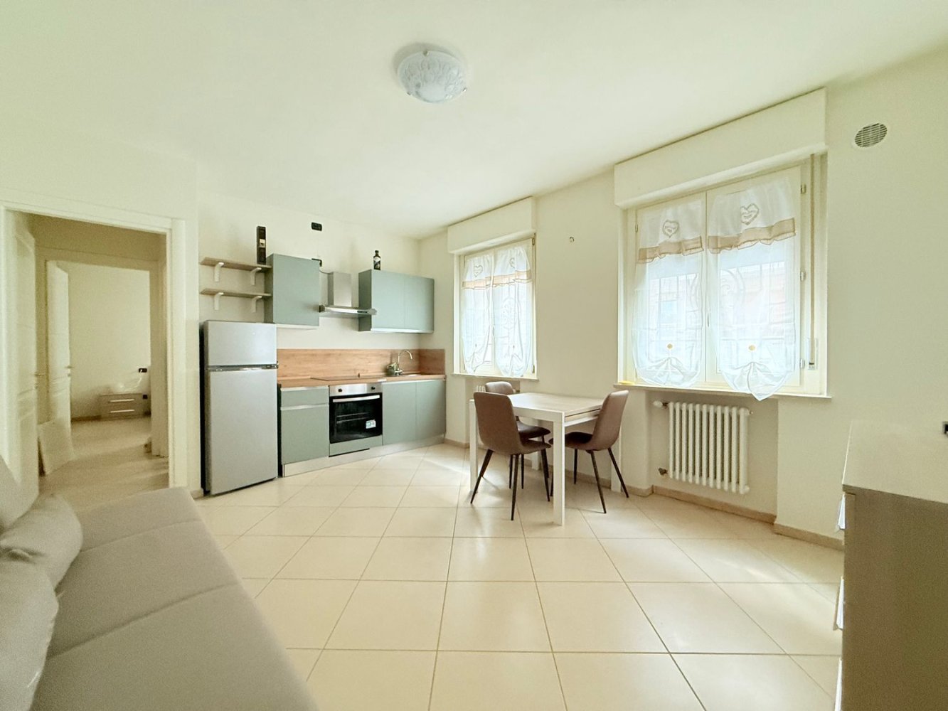 Квартира с 2 комнатами в Тортона, Италия № 274057