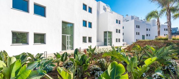 3 bedrooms Penthouse in Marbella, Spain No. 4467 7