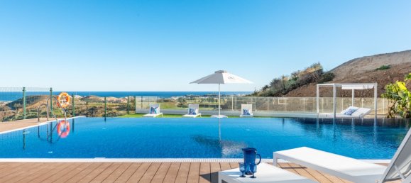 3 bedrooms Penthouse in Marbella, Spain No. 4467 5